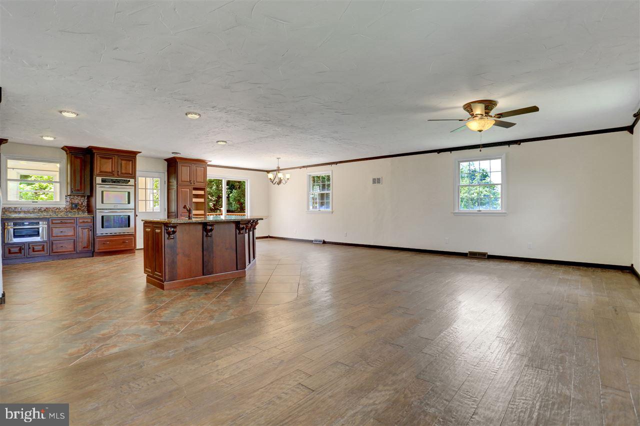 2054 Stauffer Road Spring Grove, PA 17362 - Photo 6 of 29