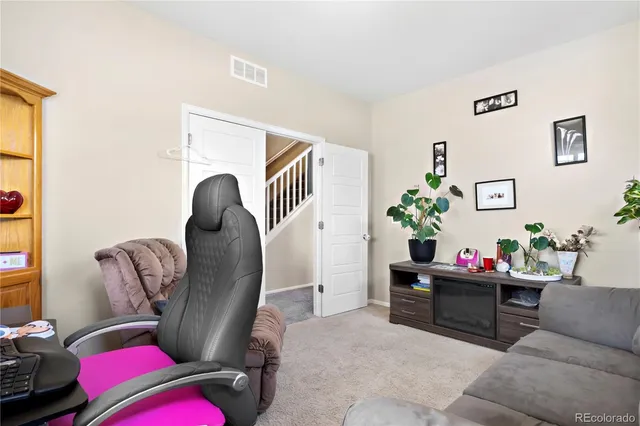 $634,900 | 463 North Jamestown Way, Aurora, CO 80018