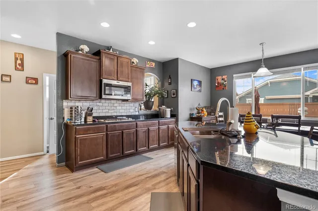$634,900 | 463 North Jamestown Way, Aurora, CO 80018