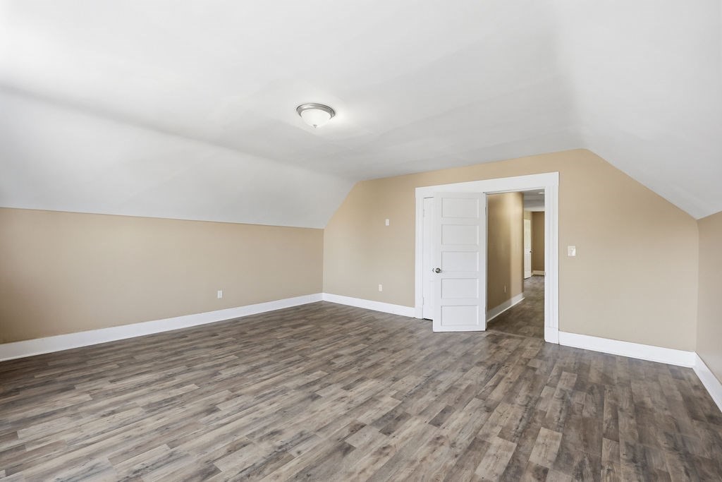 282 White Street Springfield, MA 01108 - Photo 38 of 42