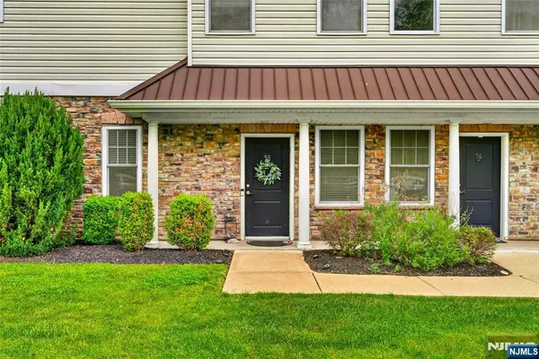 $2,700 | 58 Elston Court, Wanaque, NJ 07420
