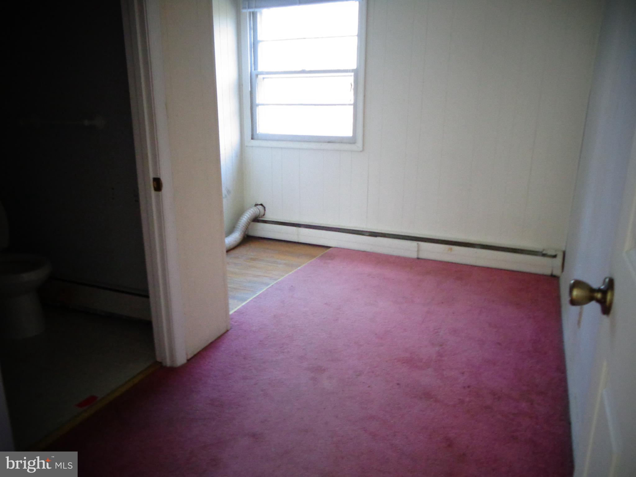 4520 Plum Point Road Chesapeake Beach, MD 20732 - Photo 3 of 16 Laundry room