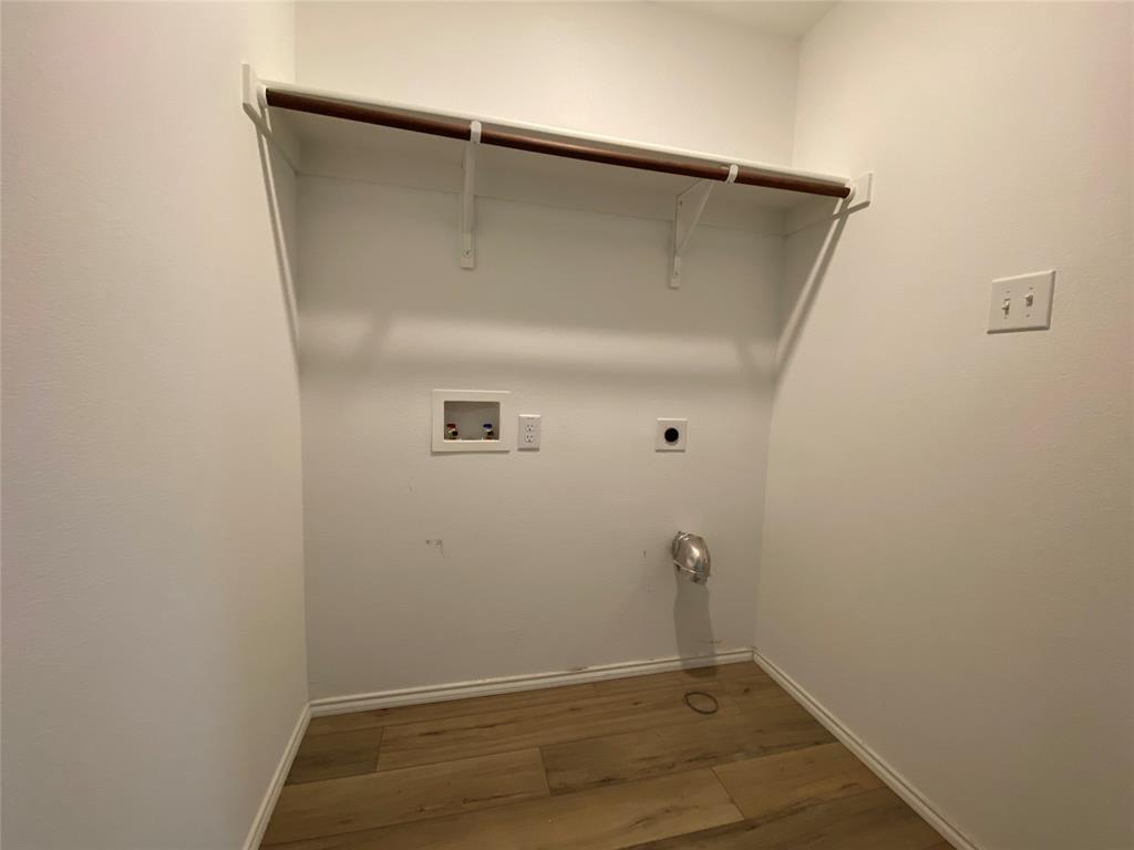 5911 Nyquist Way Forney, TX 75126 - Photo 26 of 38 a view of utility room