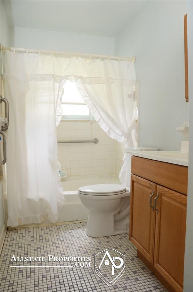 7174 Johnson Road Flushing, MI 48433 - Photo 14 of 20