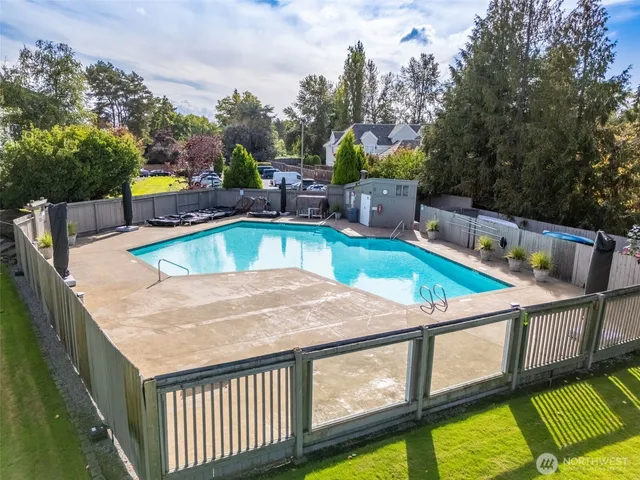 a backyard view of a lake view