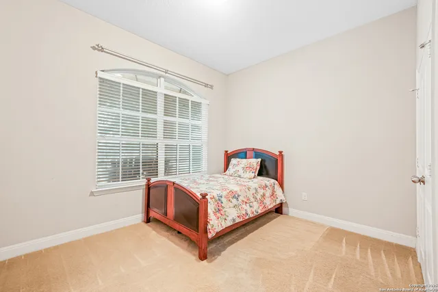 $525,000 | 449 Timber Crk Drive, Schertz, TX 78108