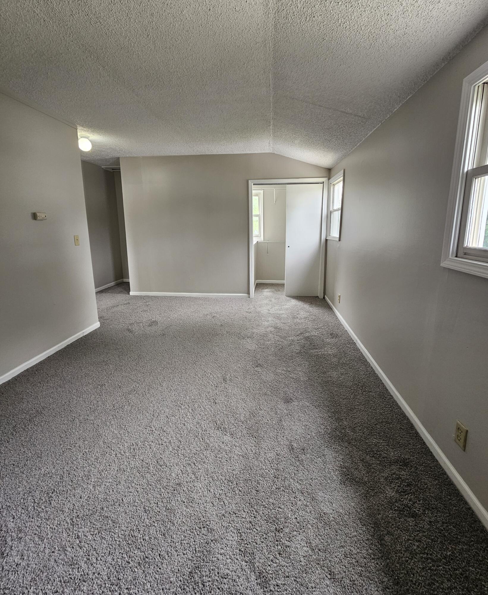742 North Indiana Street Griffith, IN 46319 - Photo 13 of 17 1642x2000