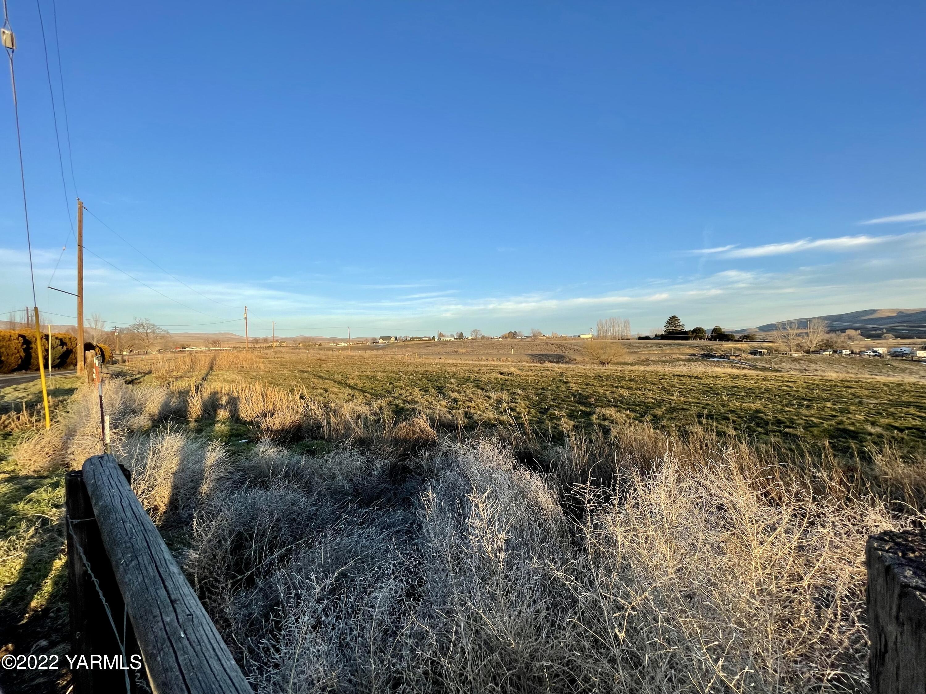 Nka Beane Road Moxee, WA 98936 - Photo 1 of 6