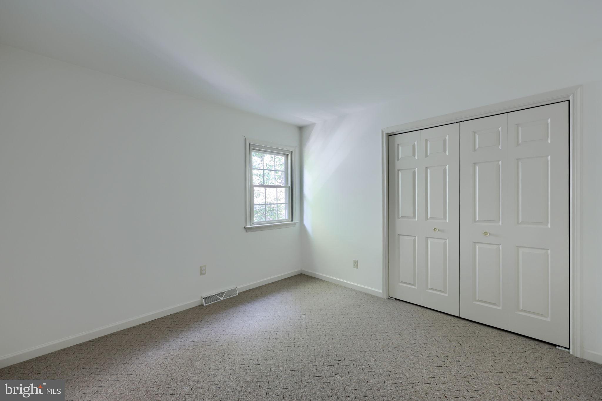 1817 Spring Ridge Lane Lancaster, PA 17603 - Photo 23 of 41 Gallery Image 23