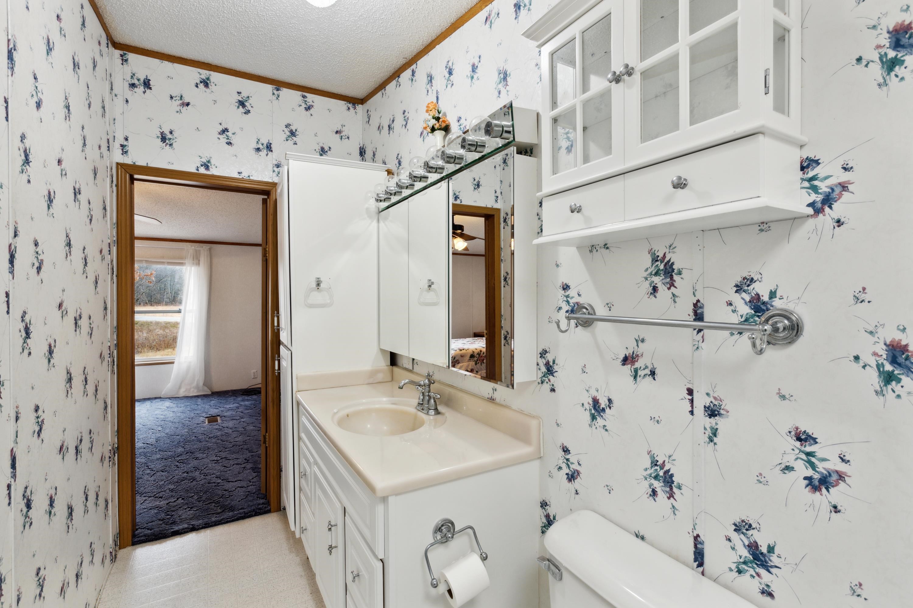 676 West Howard Road Beaverton, MI 48612 - Photo 12 of 38