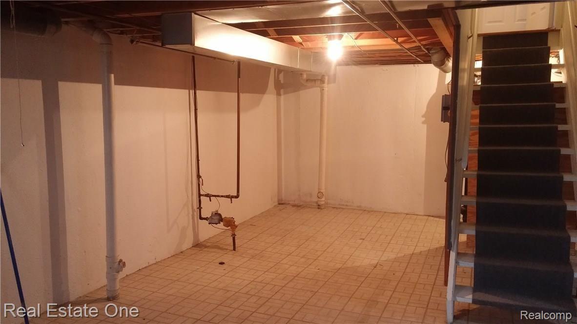 14 Foxboro Drive Rochester, MI 48309 - Photo 20 of 20 Basement.jpg