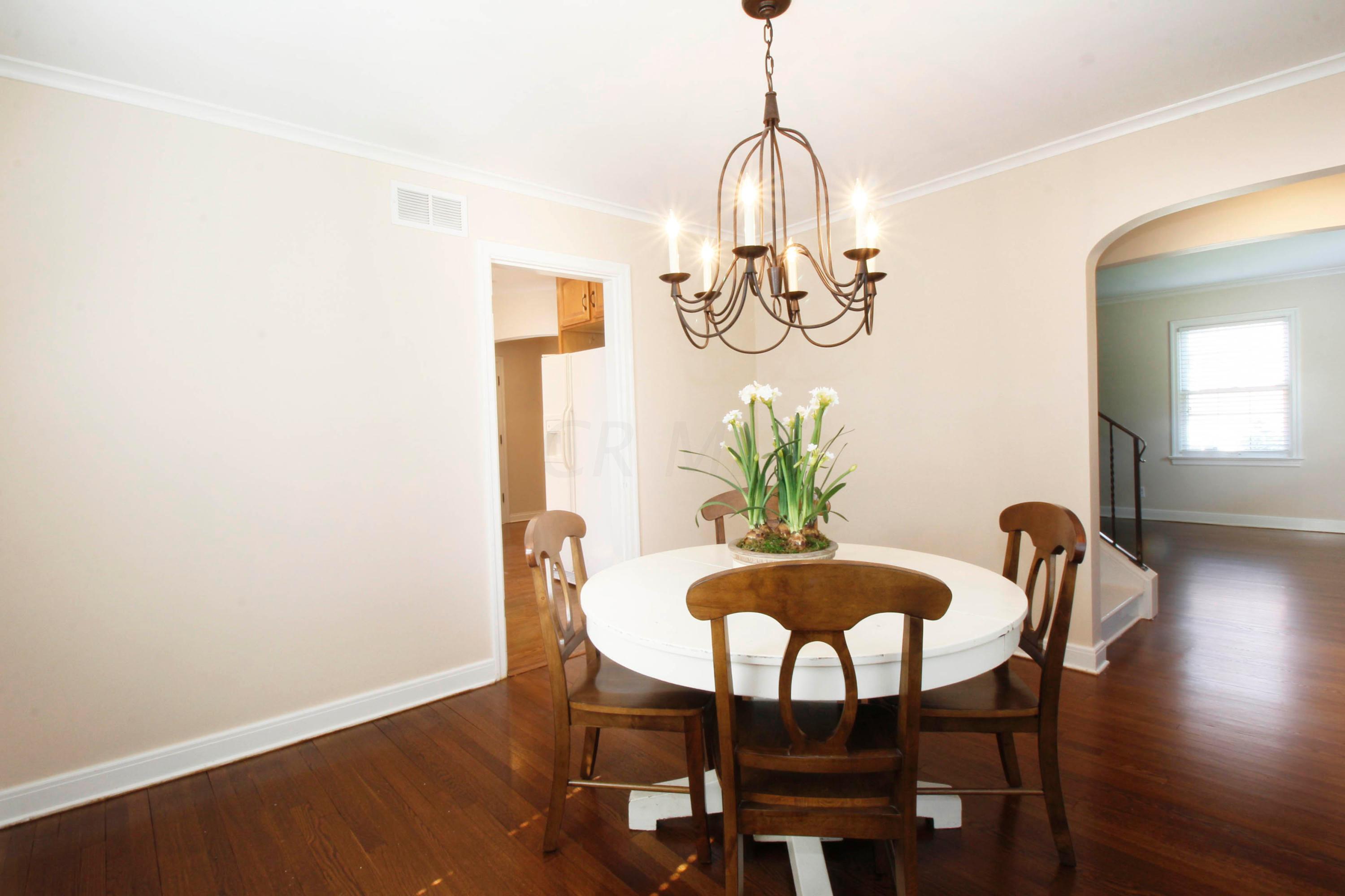 80 West Beaumont Road Columbus, OH 43214 - Photo 9 of 29 Gallery Image 9