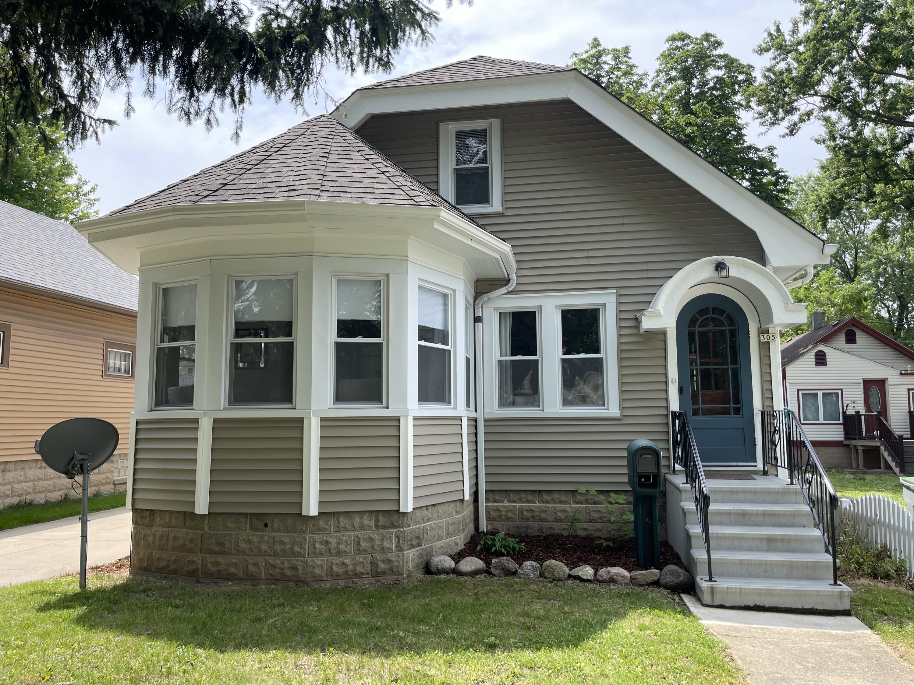 305 South 68th St  