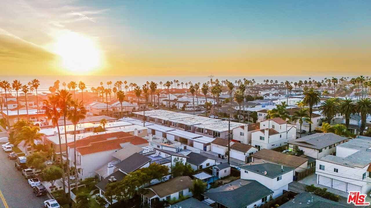 219 13th Street Huntington Beach, CA 92648 - Photo 15 of 16