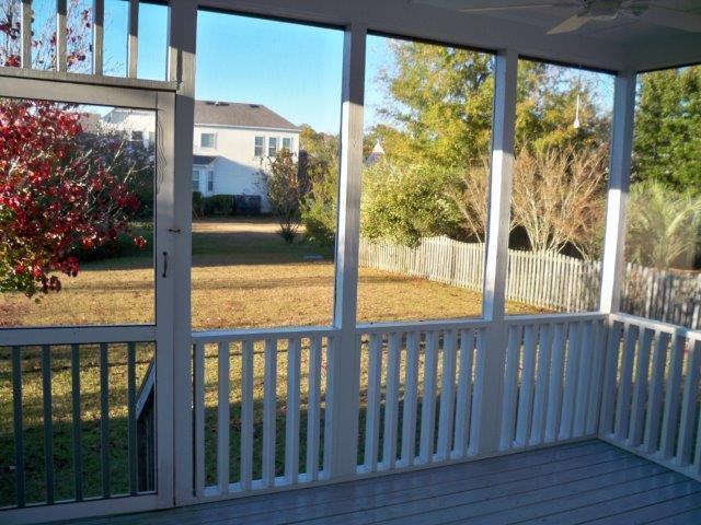 178 Brady Street Charleston, SC 29492 - Photo 20 of 36 Back yard