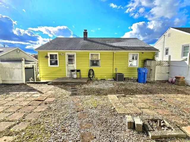 $249,900 | 48 Gates Avenue, Waterbury, CT 06705