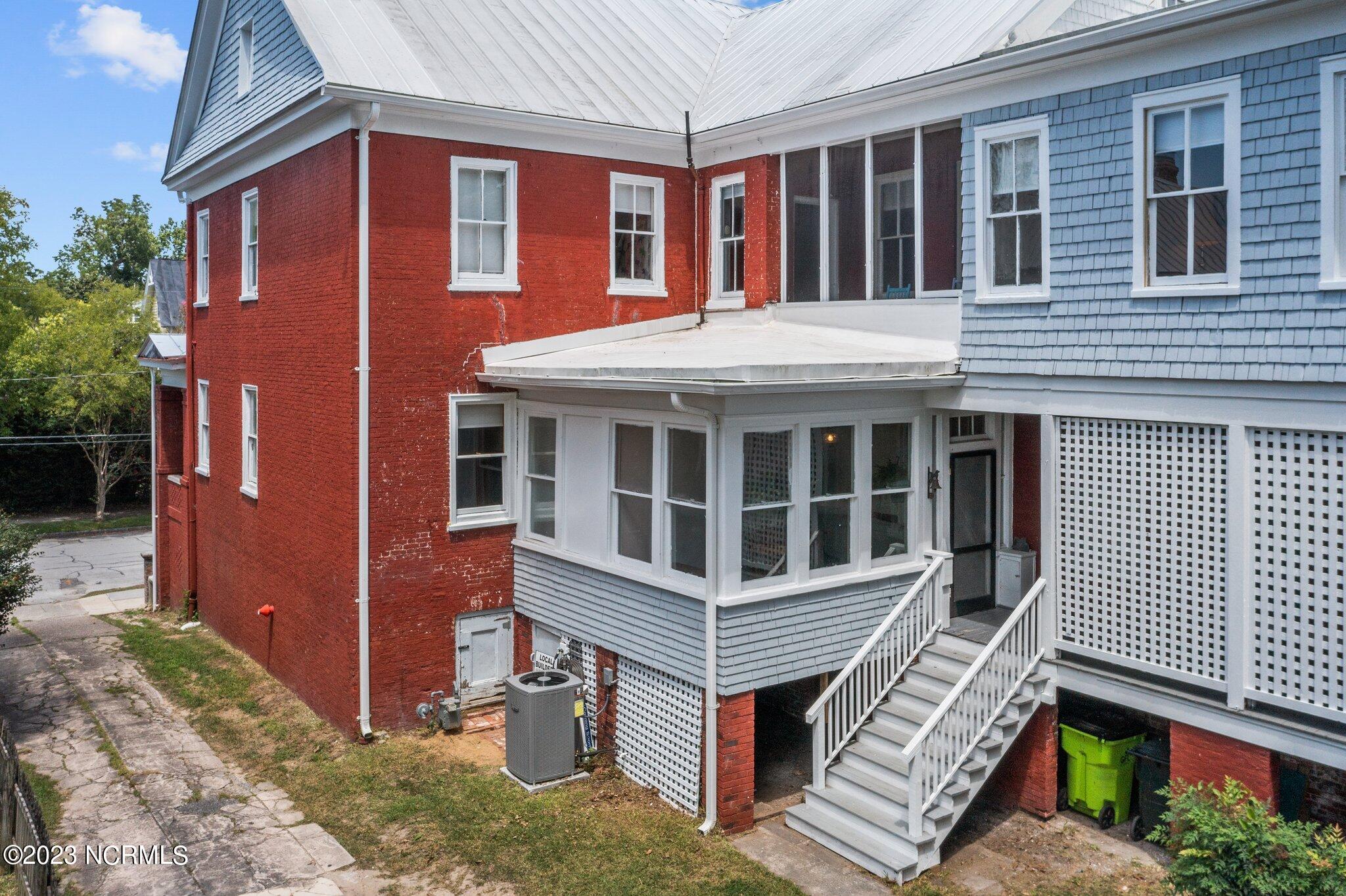 309 Johnson Street New Bern, NC 28560 - Photo 5 of 61 77-web-or-mls-DJI_0473