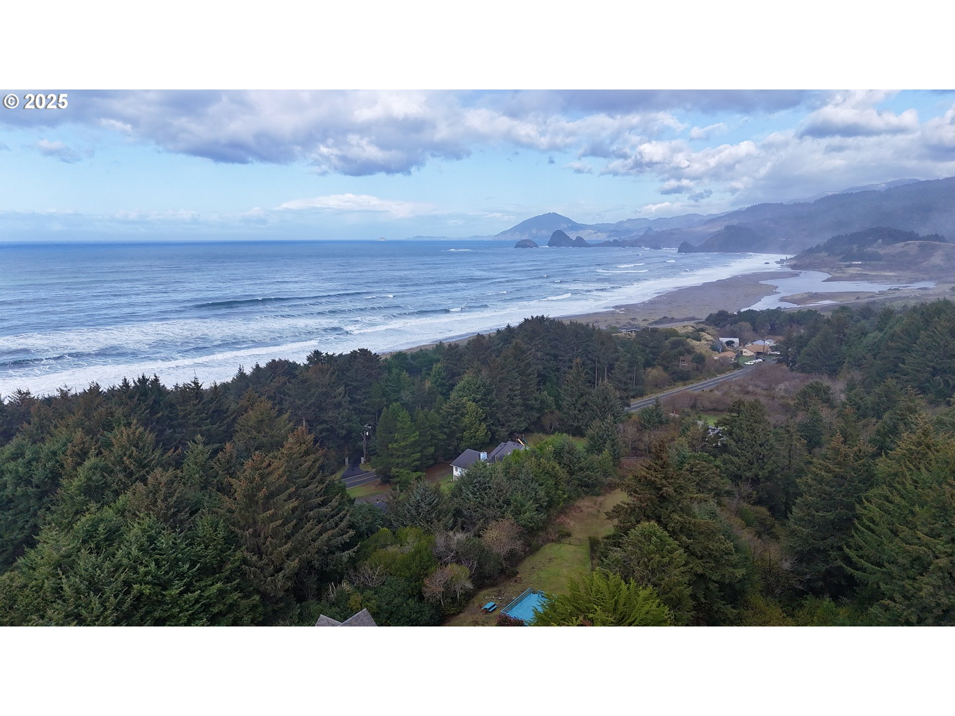 Mutts Gold Beach, OR 97444 - Photo 14 of 22 a black and white photo of a beach