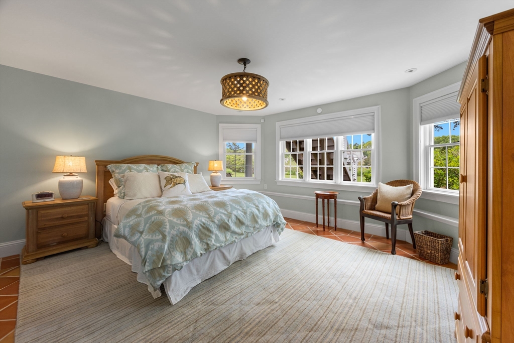 8 Bowsprit Point Mashpee, MA 02649 - Photo 31 of 42 Gallery Image 31