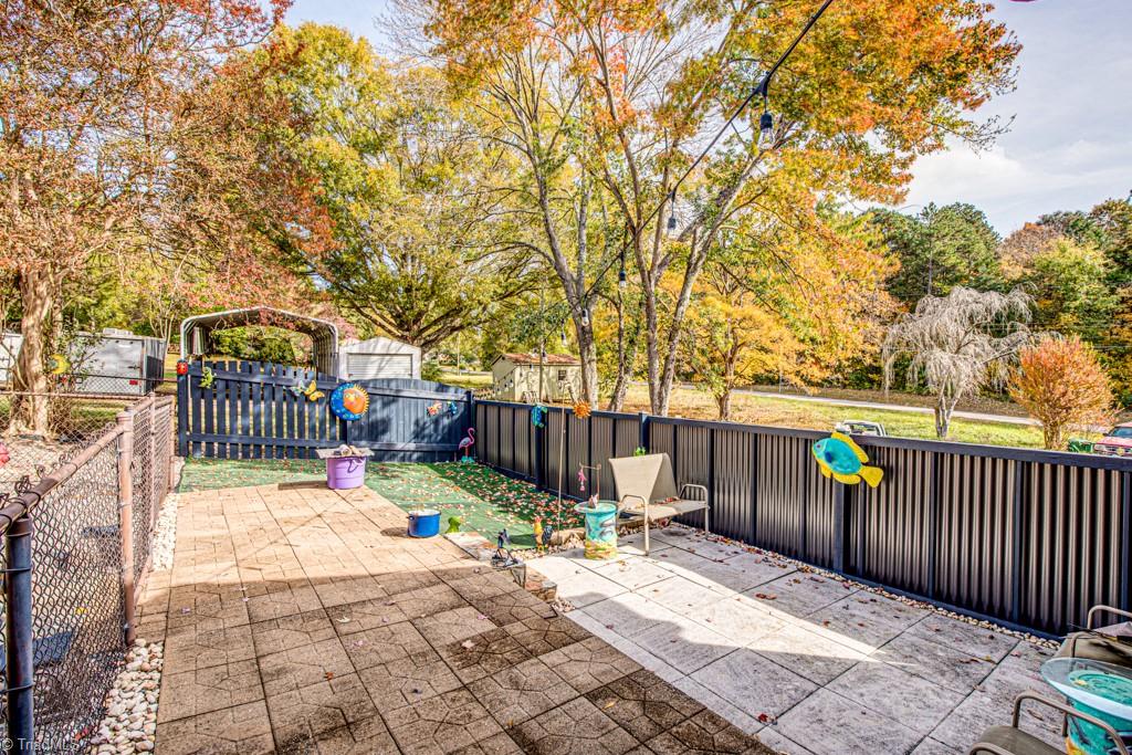 3144 South Stratford Road Clemmons, NC 27103 - Photo 36 of 45 Gallery Image 36