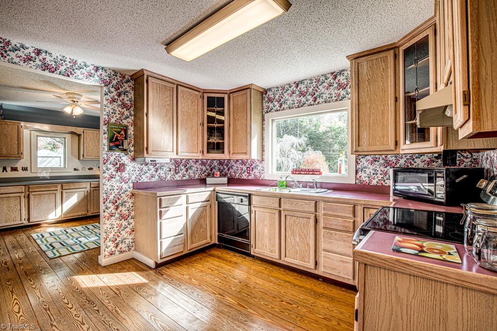 3144 South Stratford Road Clemmons, NC 27103 - Photo 5 of 45 Gallery Image 5