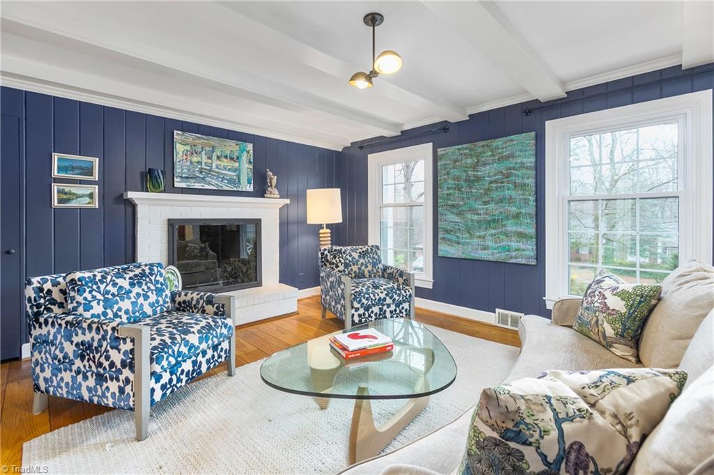 3431 Kirklees Road Winston-Salem, NC 27104 - Photo 8 of 46 Gallery Image 8