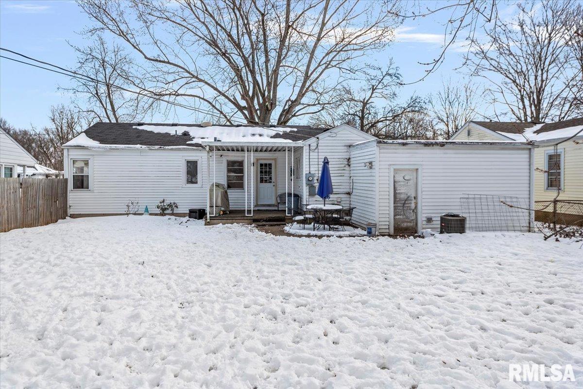 2501 South Walnut Street Springfield, IL 62704 - Photo 23 of 24