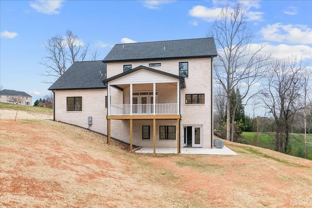 $899,000 | 1100 Brandy Springs Court, Forest, VA 24551