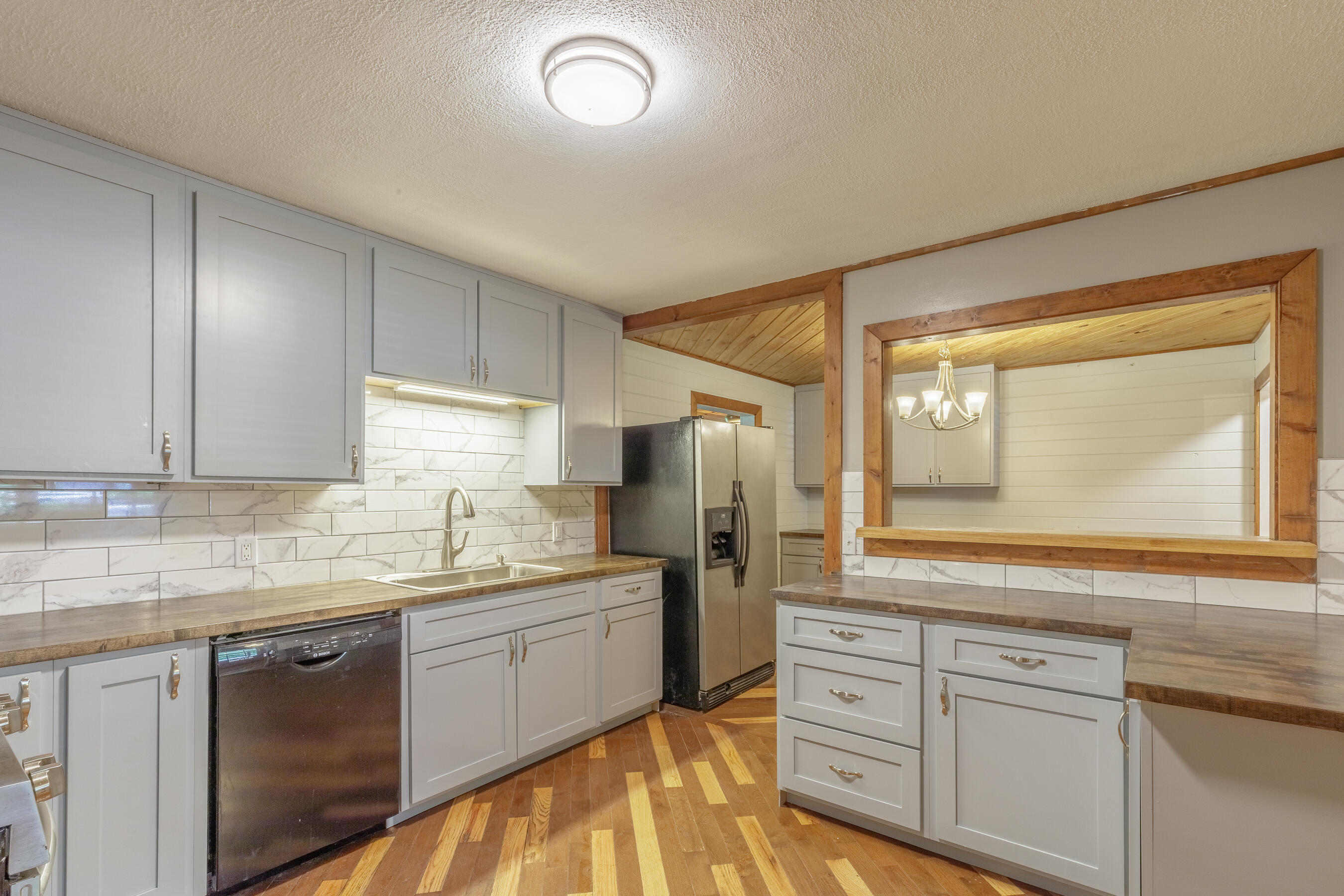 252 Valley View Drive Dunlap, TN 37327 - Photo 18 of 38 252 Valley View HD-28