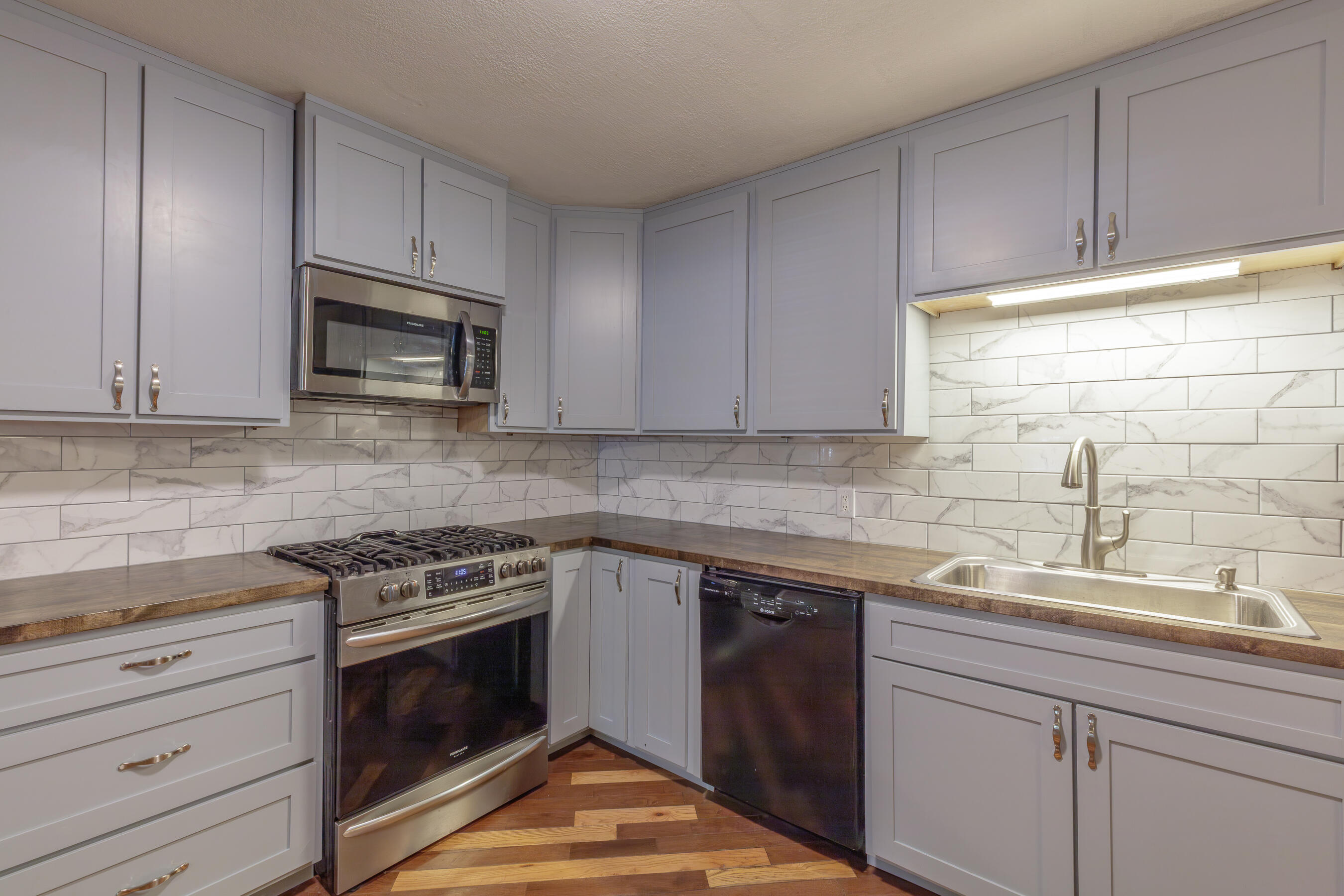 252 Valley View Drive Dunlap, TN 37327 - Photo 20 of 38 252 Valley View HD-30