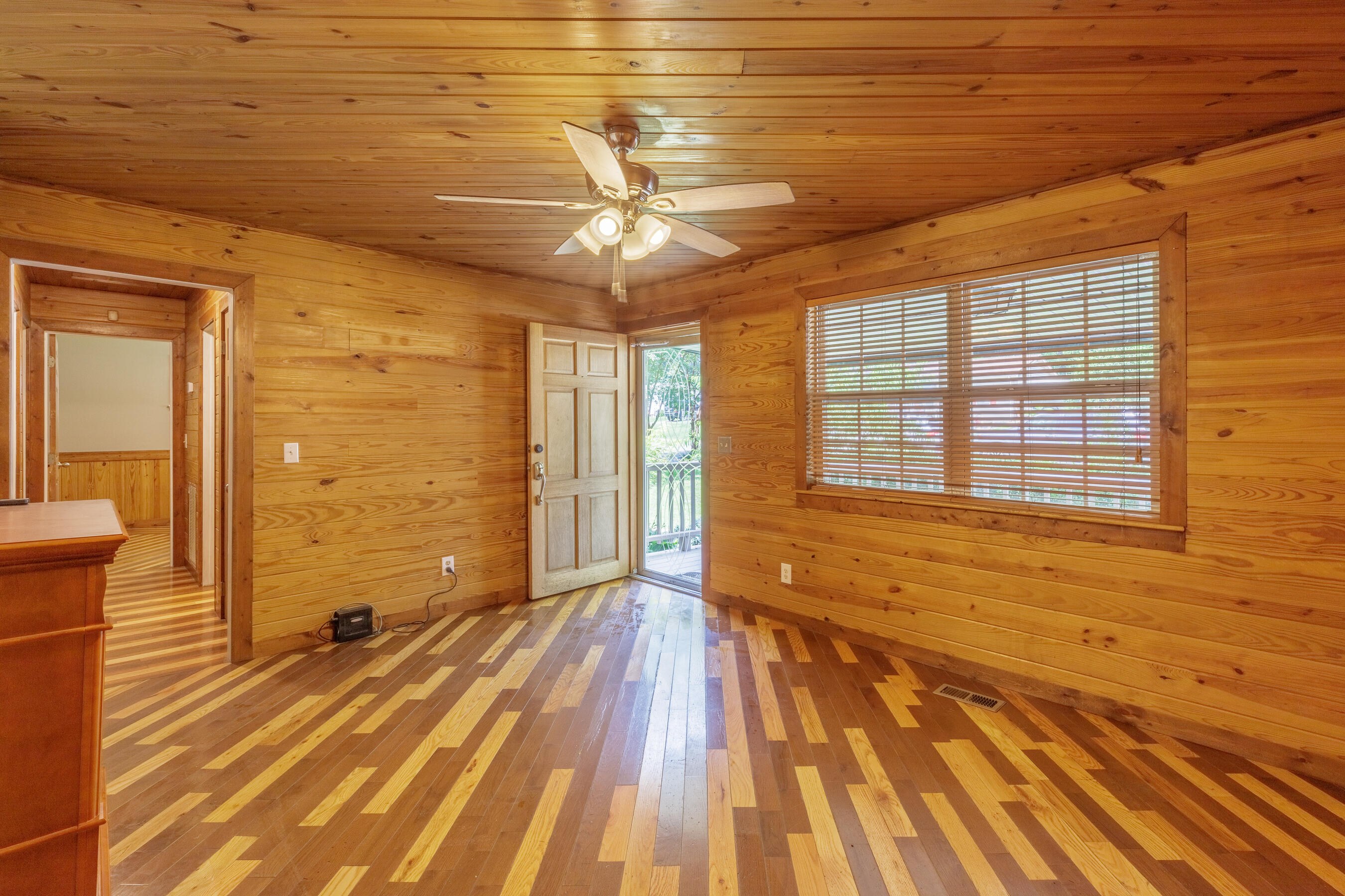 252 Valley View Drive Dunlap, TN 37327 - Photo 8 of 38 252 Valley View HD-19