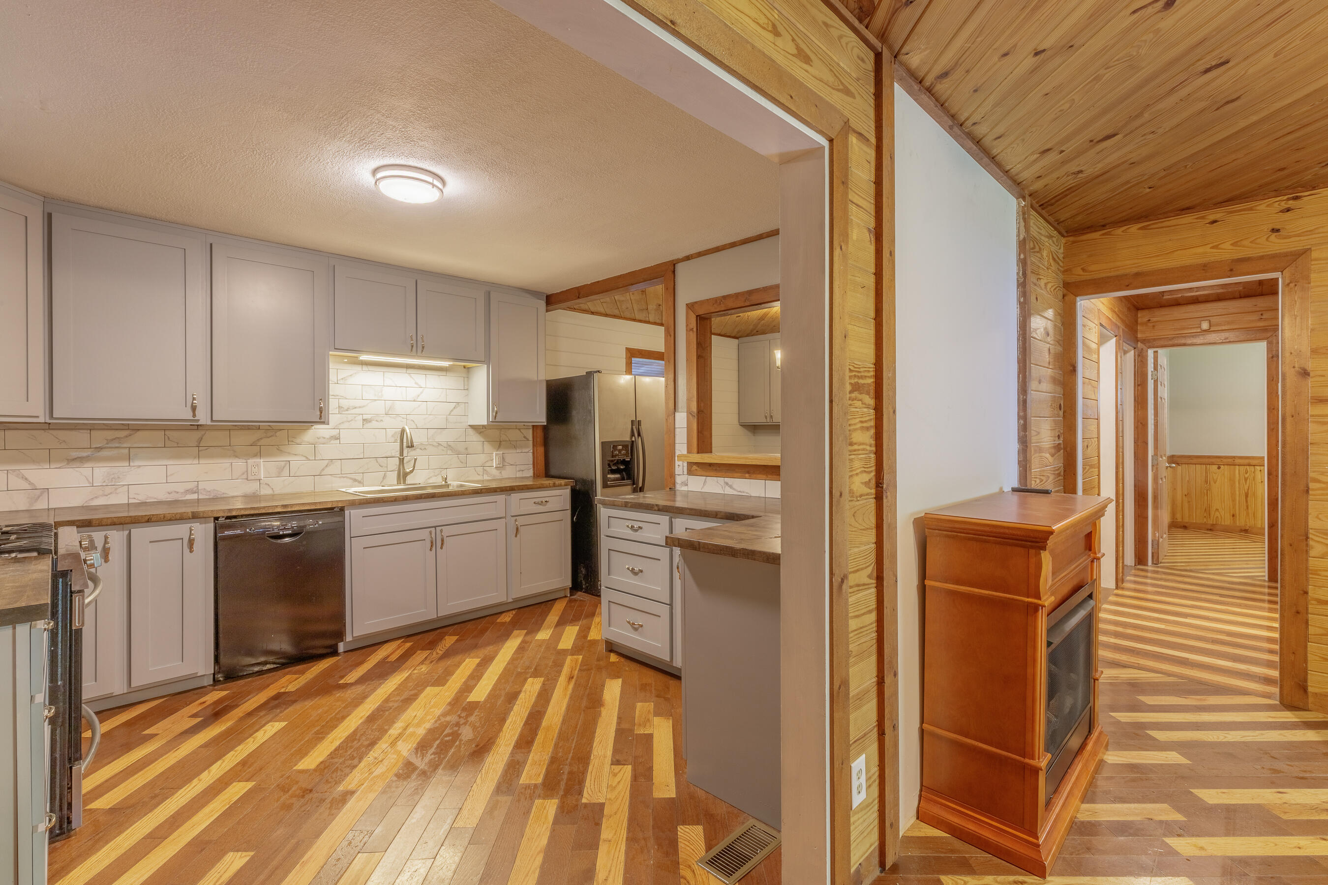 252 Valley View Drive Dunlap, TN 37327 - Photo 9 of 38 252 Valley View HD-18