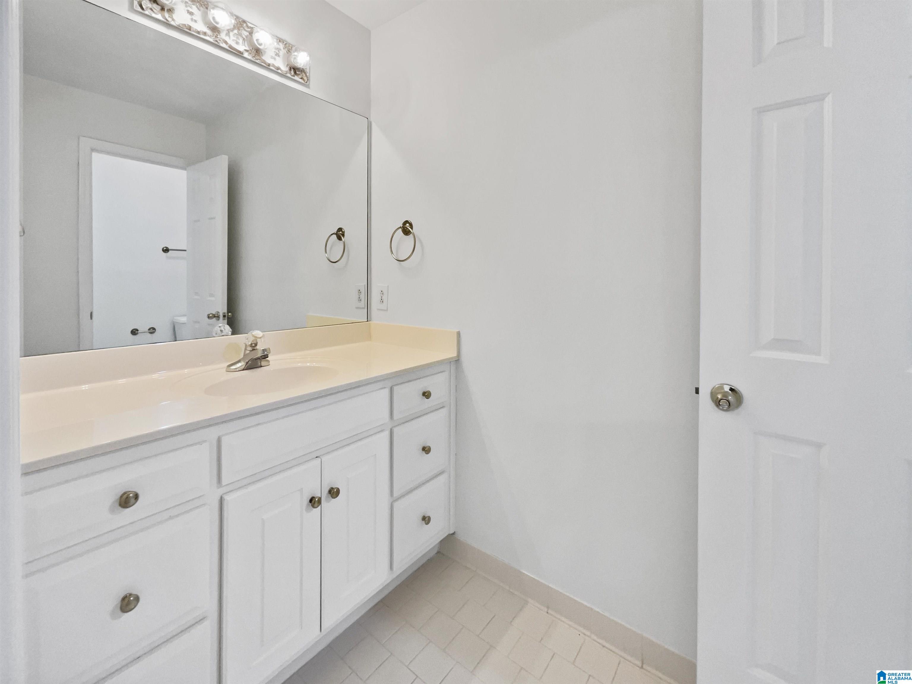 6474 Cambridge Road Pinson, AL 35126 - Photo 14 of 29