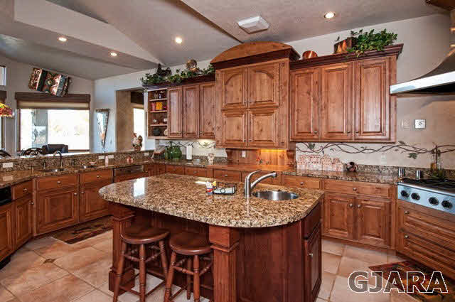 925 25 Road Grand Junction, CO 81505 - Photo 10 of 30 Gallery Image 10
