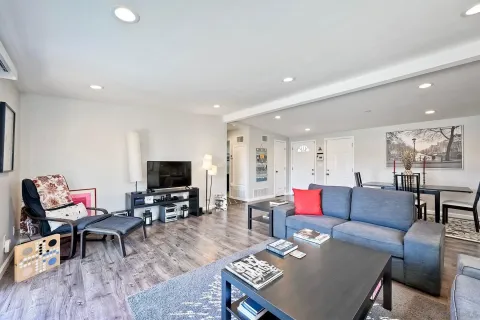 $939,000 | 1122 Iris Avenue, Imperial Beach, CA 91932