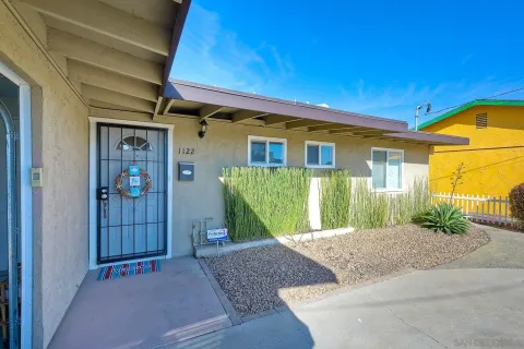$939,000 | 1122 Iris Avenue, Imperial Beach, CA 91932