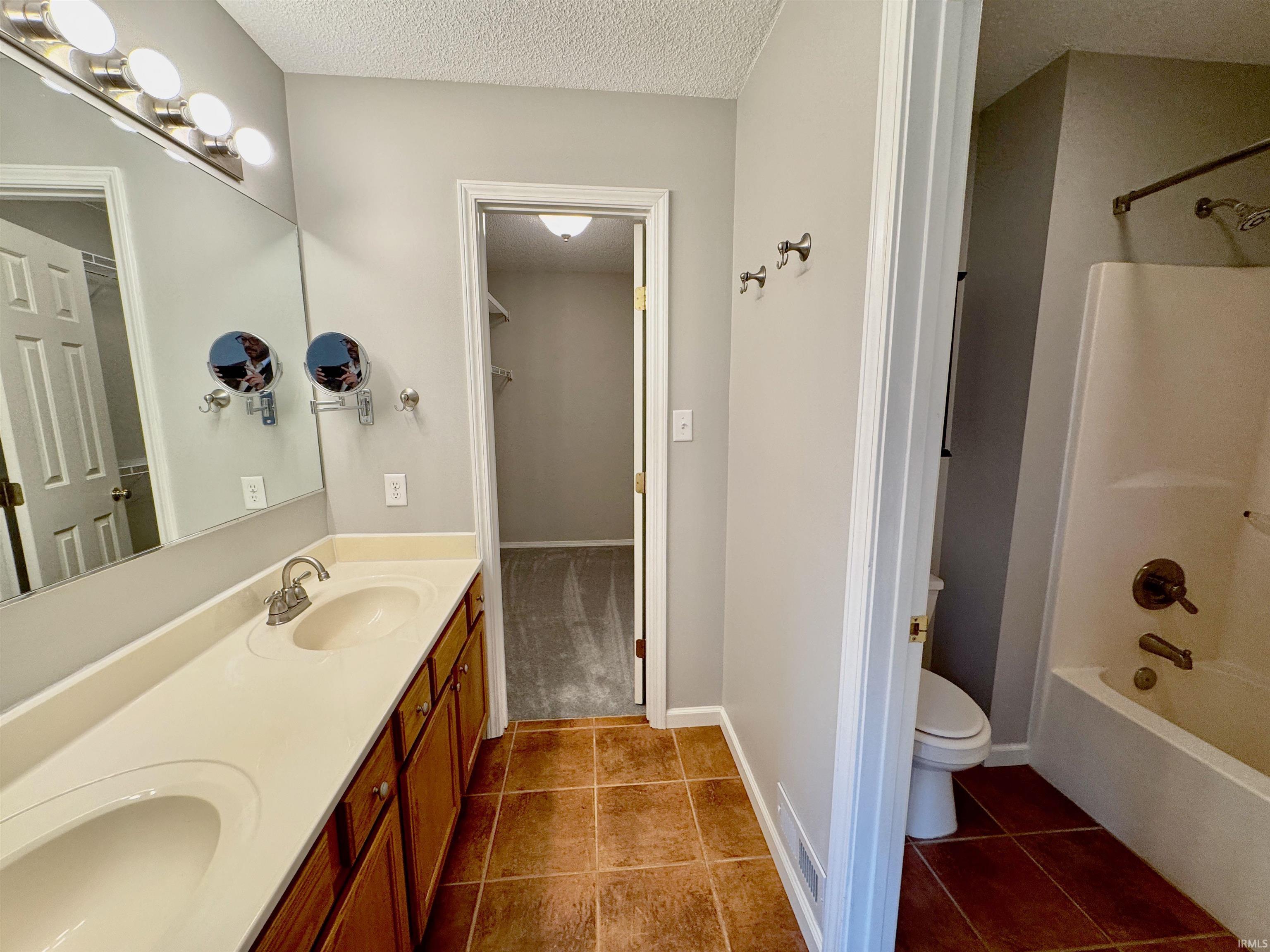 2104 South Azalea Lane Bloomington, IN 47401 - Photo 19 of 28