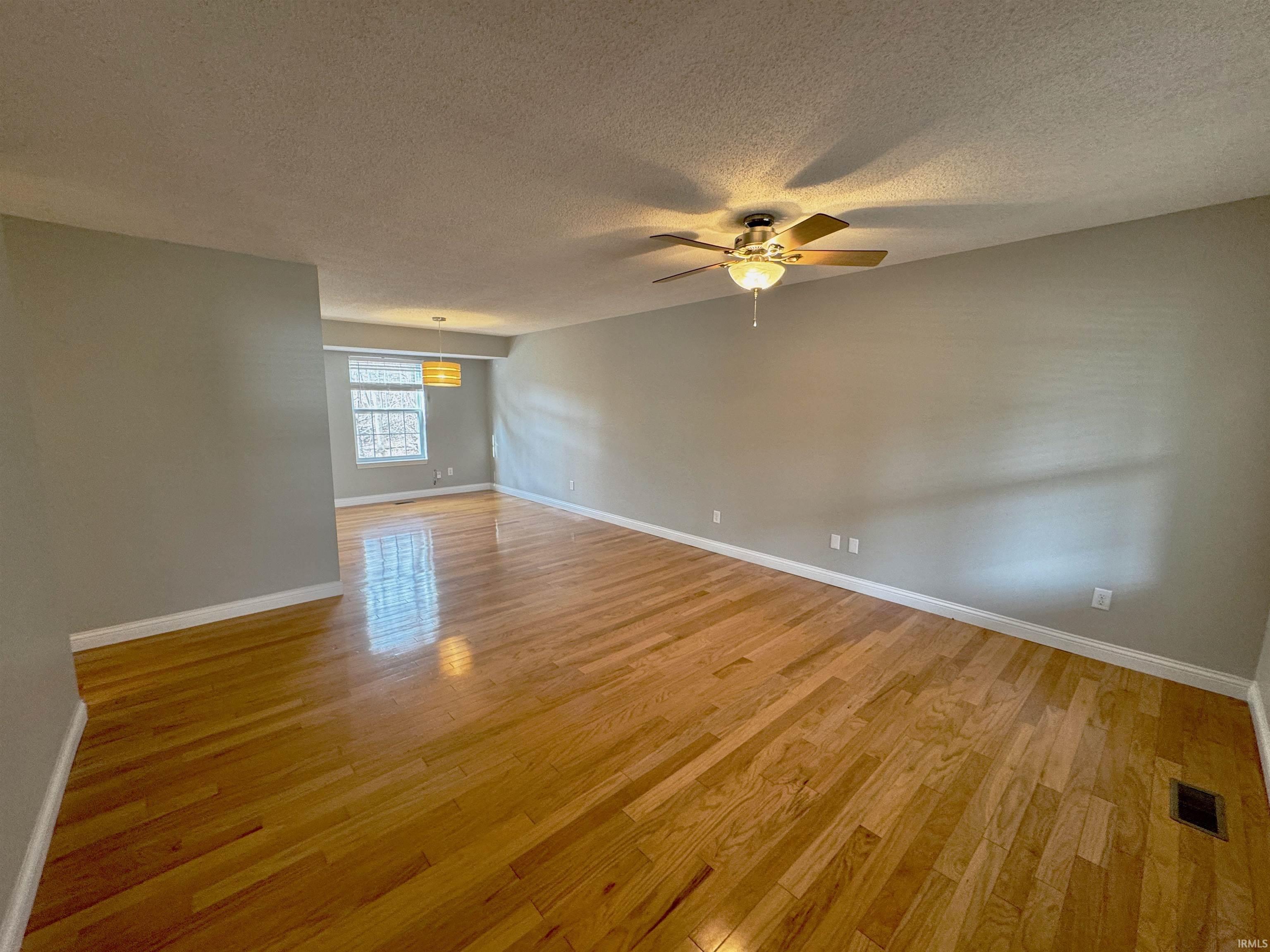 2104 South Azalea Lane Bloomington, IN 47401 - Photo 5 of 28