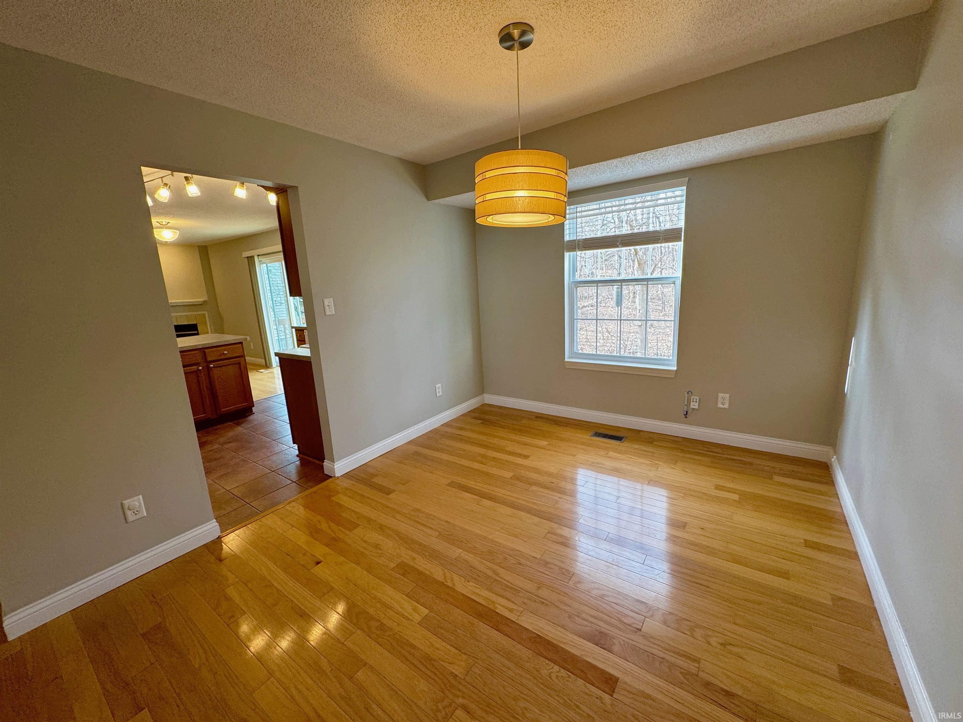 2104 South Azalea Lane Bloomington, IN 47401 - Photo 6 of 28