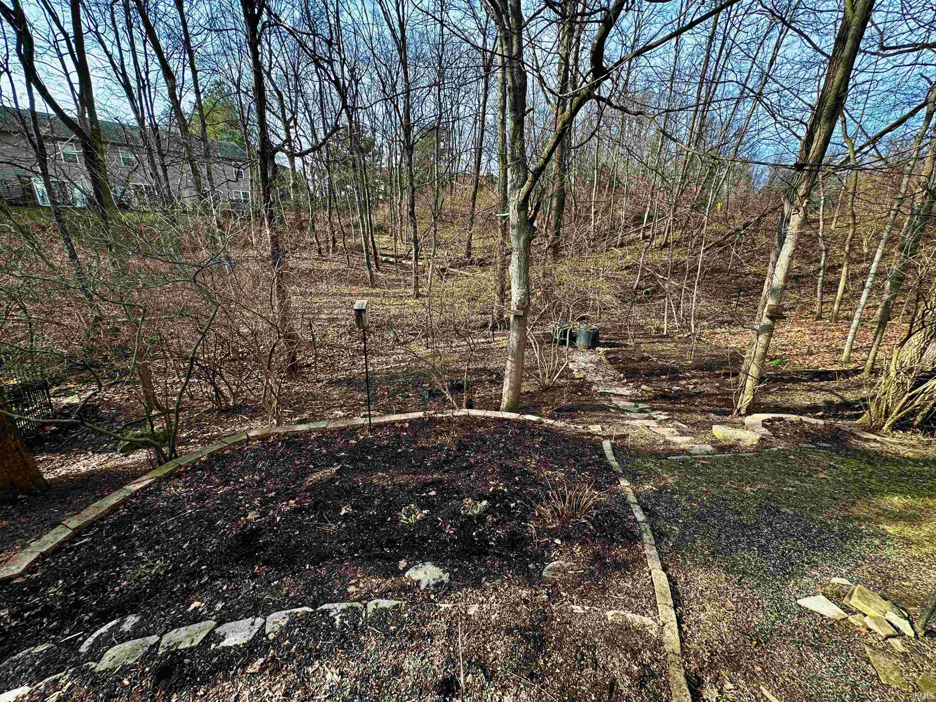 2104 South Azalea Lane Bloomington, IN 47401 - Photo 10 of 28