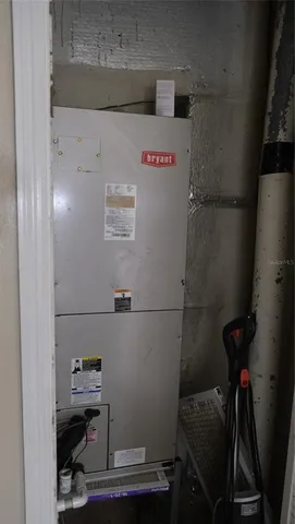 a view of a entryway of the house