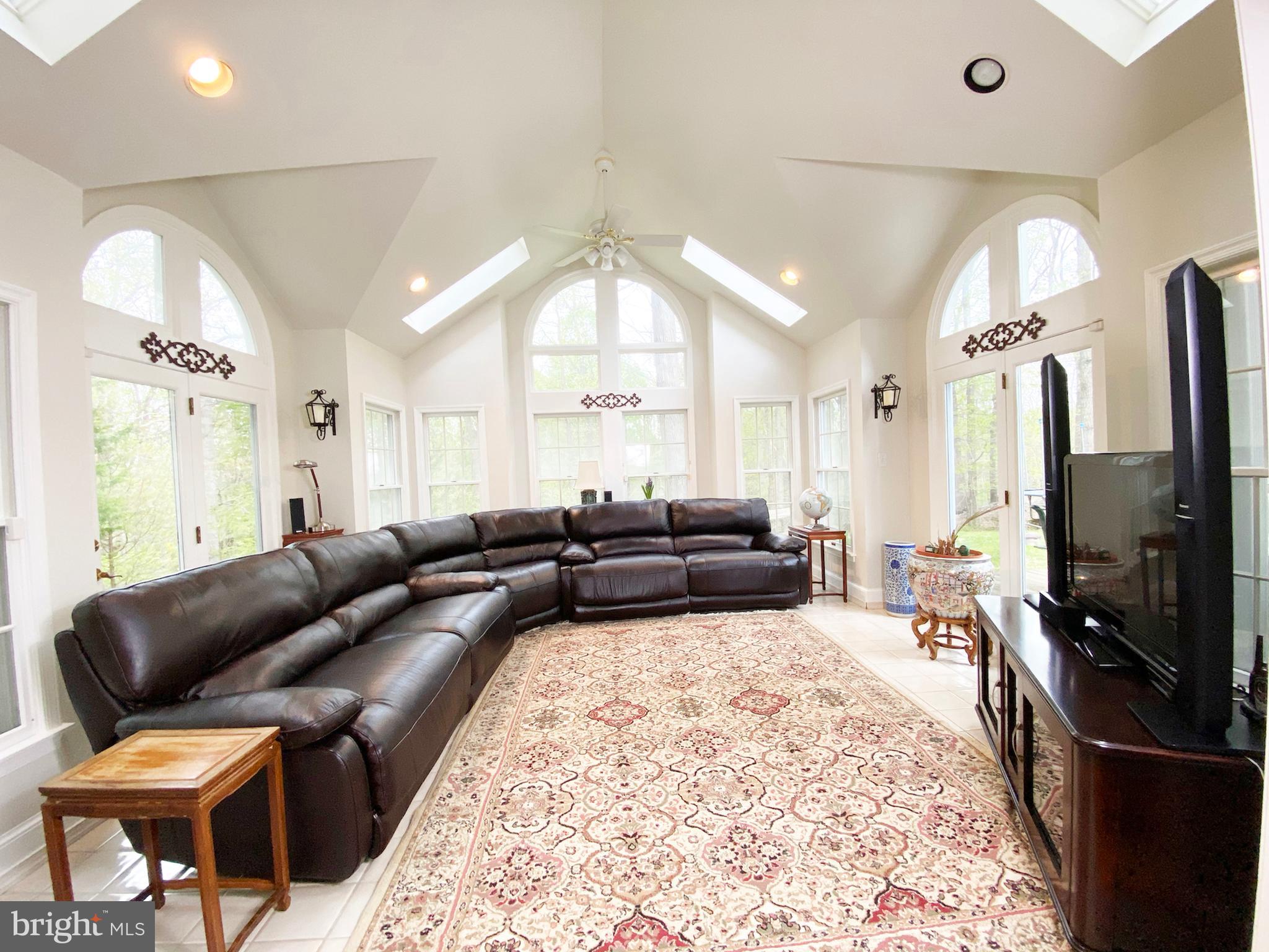 7813 Blackacre Road Clifton, VA 20124 - Photo 22 of 58 Gallery Image 22