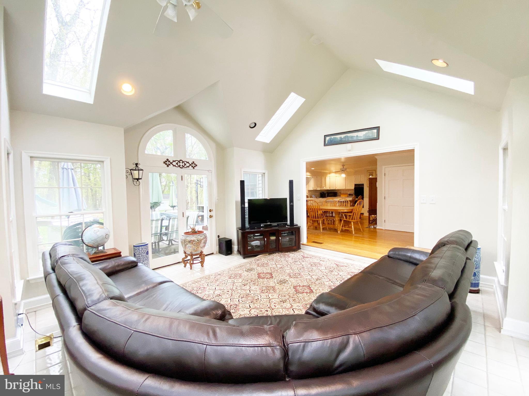 7813 Blackacre Road Clifton, VA 20124 - Photo 23 of 58 Gallery Image 23