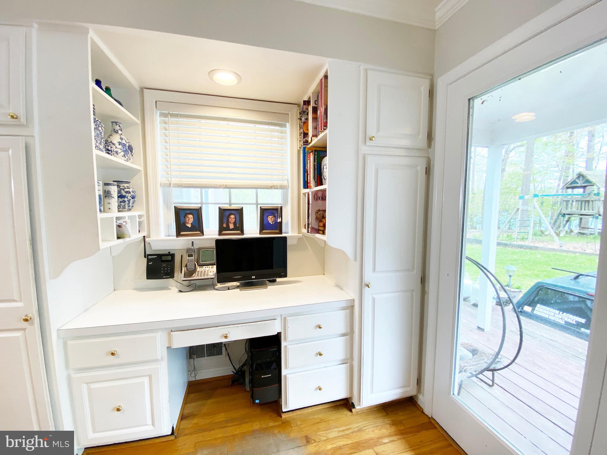 7813 Blackacre Road Clifton, VA 20124 - Photo 27 of 58 Gallery Image 27