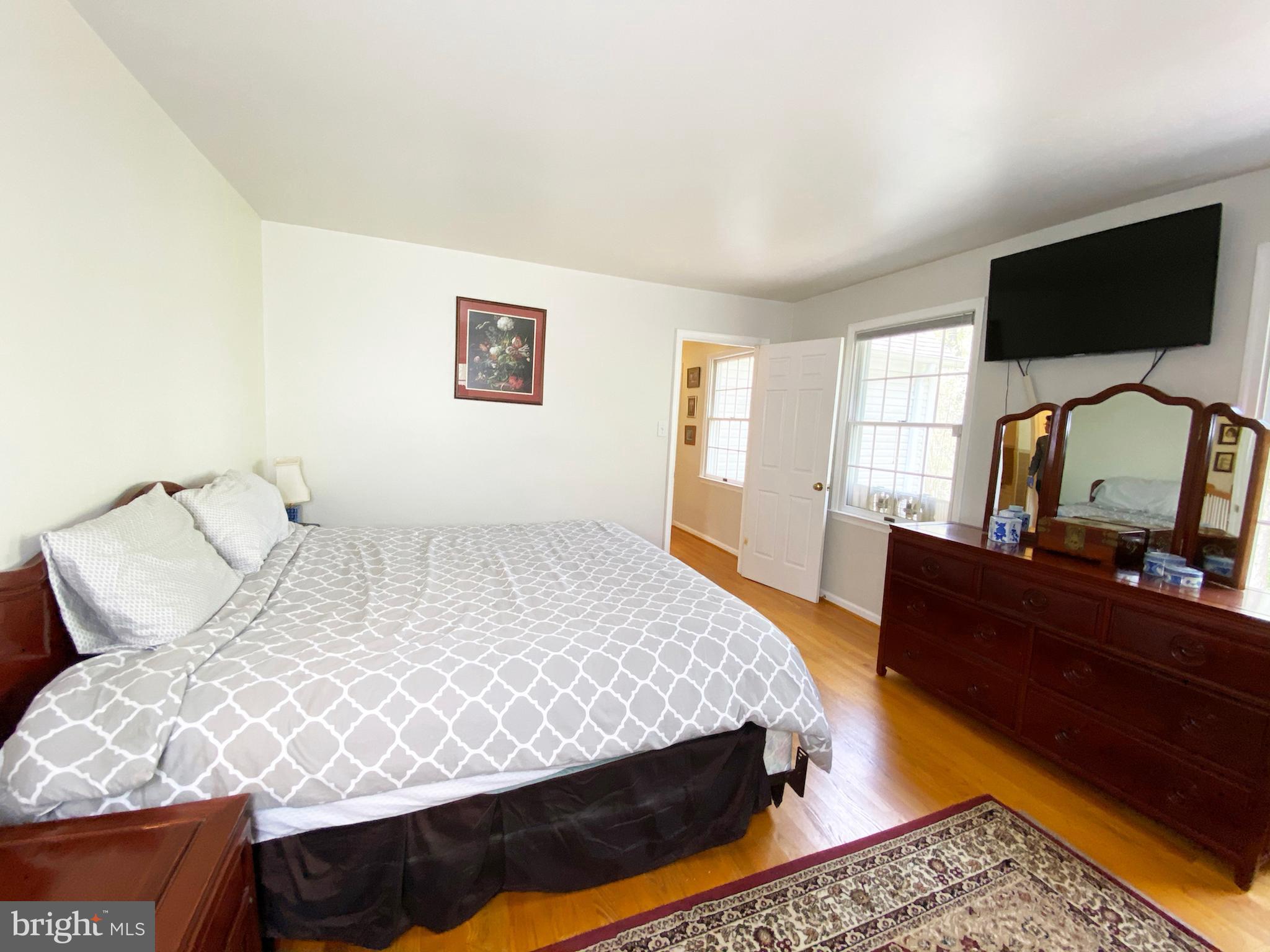 7813 Blackacre Road Clifton, VA 20124 - Photo 38 of 58 Gallery Image 38