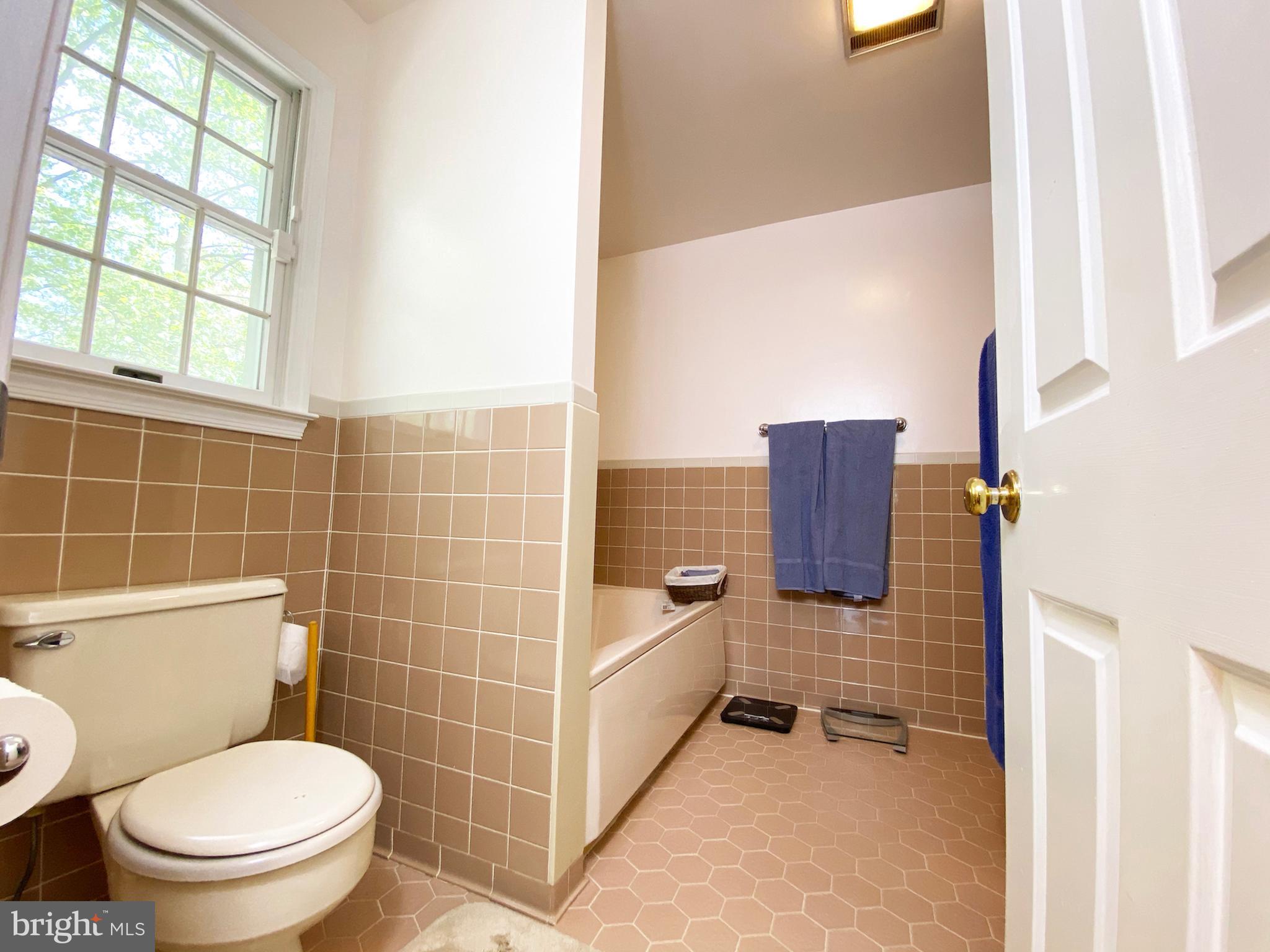 7813 Blackacre Road Clifton, VA 20124 - Photo 41 of 58 Gallery Image 41