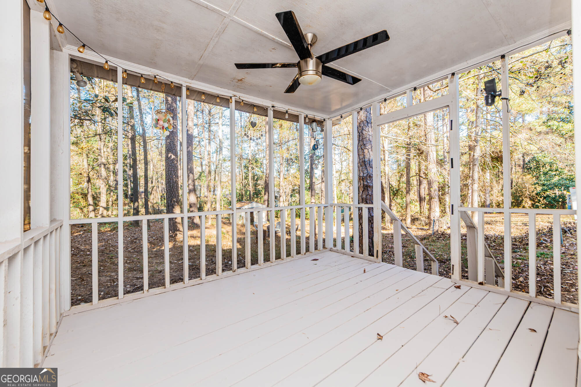 5341 Northside Drive Macon, GA 31210 - Photo 38 of 43 a very nice looking room with a large window