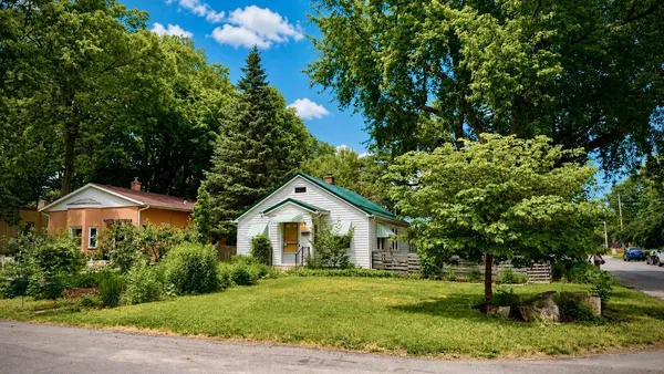 $322,900 | 1701 Fremont Avenue, Madison, WI 53704