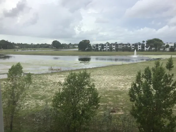 $1,700 | 4838 Esedra Court, Unit 305, Lake Worth, FL 33467