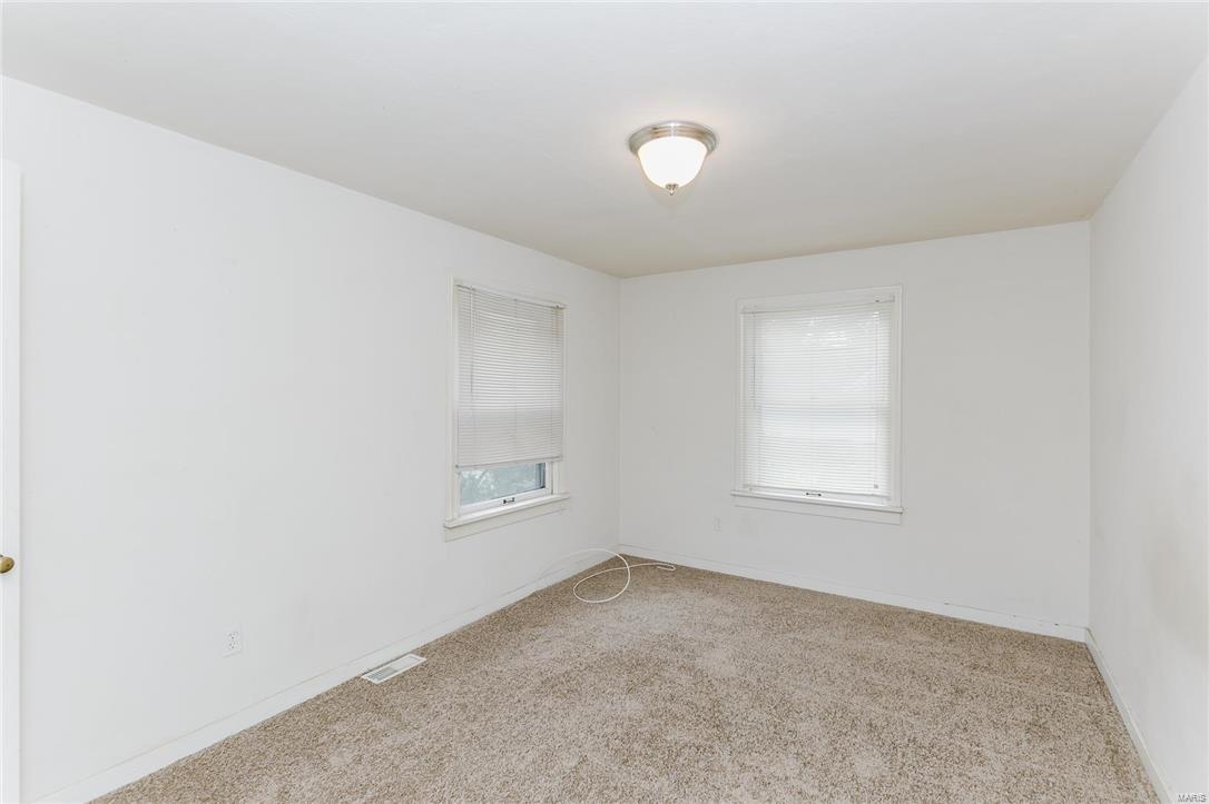 7820 Rosedale Drive St. Louis, MO 63121 - Photo 8 of 23 Gallery Image 8